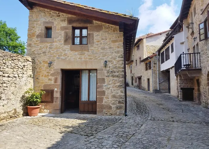 Apartamentos Legado De Santillana